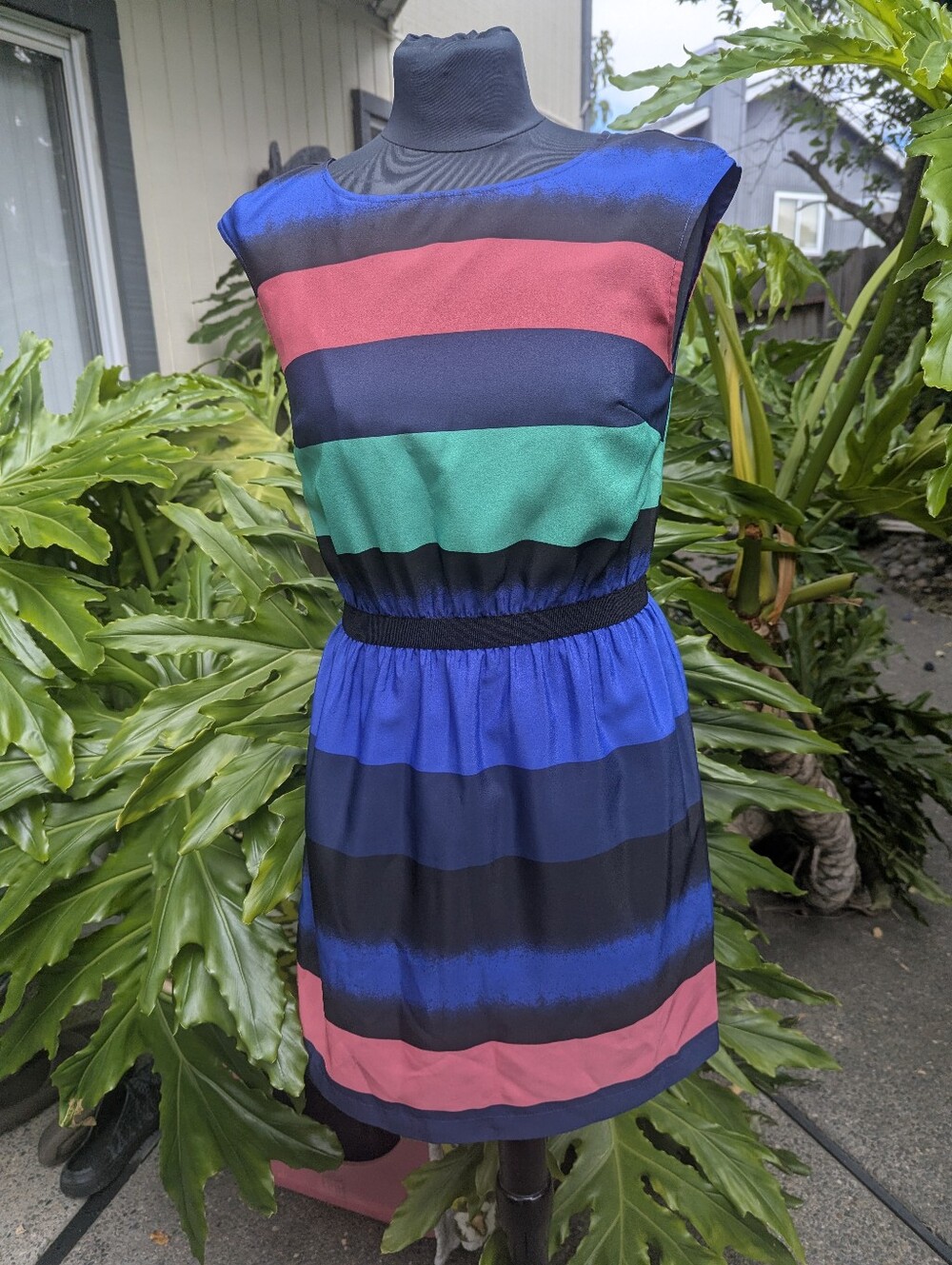 LOFT Multicolor Horizontal Stripe Cap-Sleeve Dress Size SP (Spring/Summer Dress)